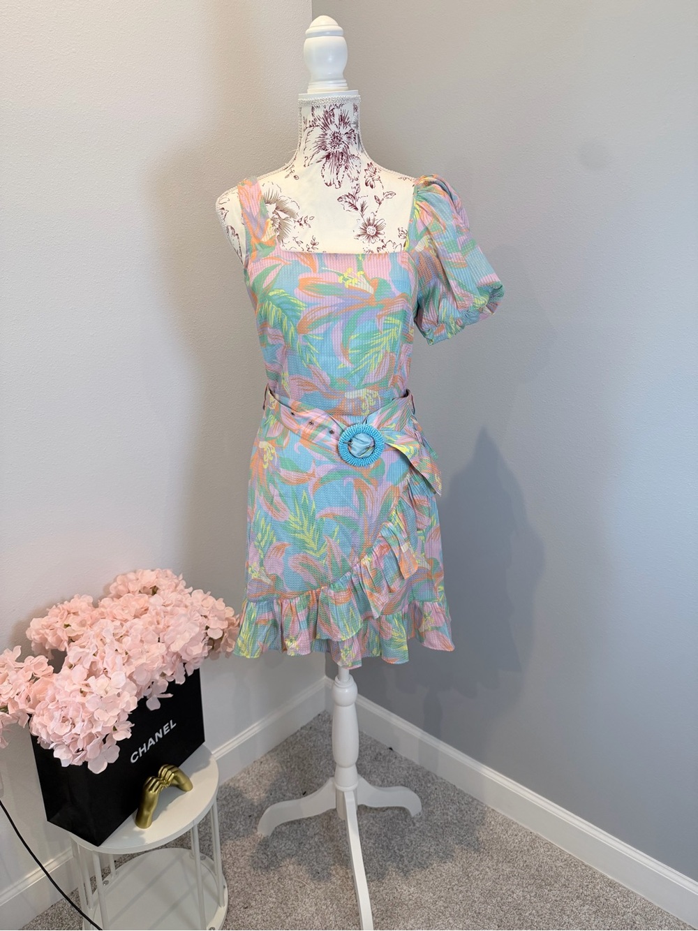 Alden Adair NWT Pastel Tropical One Shoulder Mini Dress Belted Ruffle Hem Size S